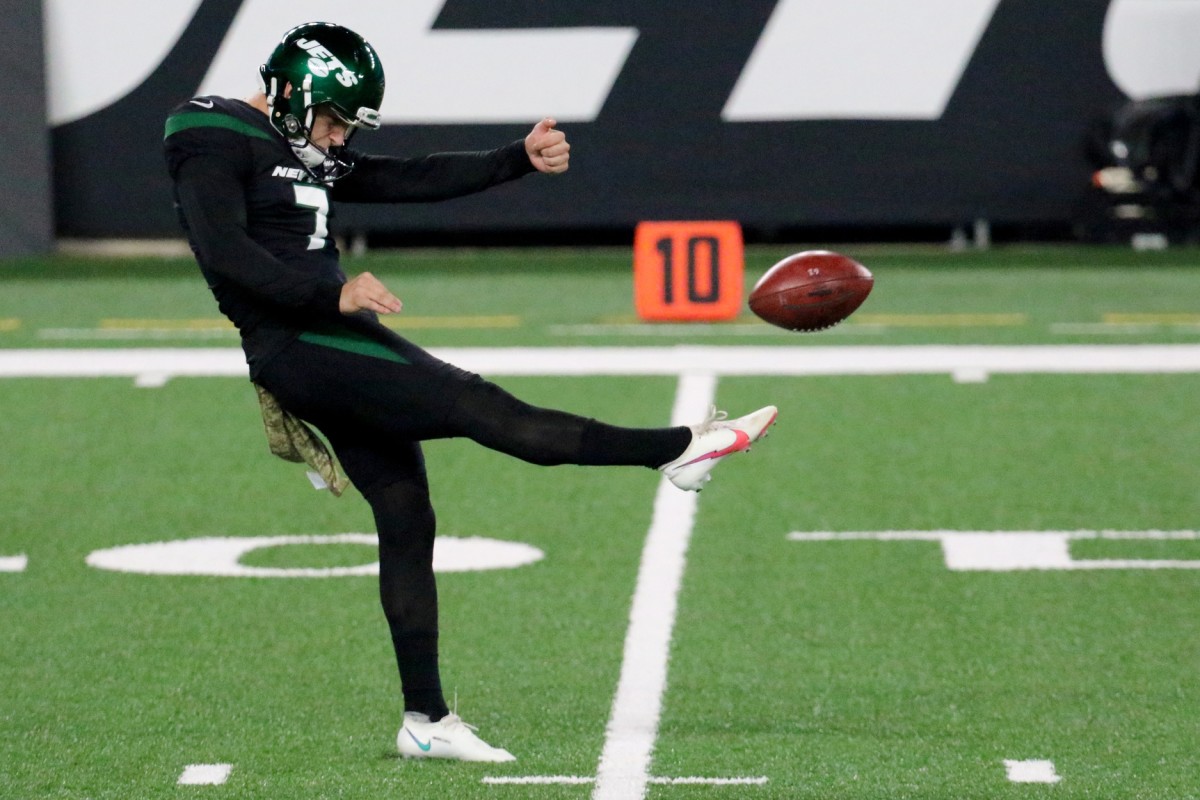New York Jets punter Braden Mann